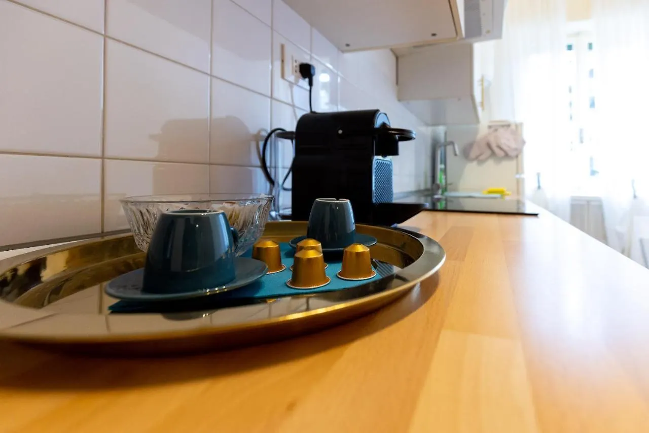 Piccola Parigi Design Apartment Milano Milan