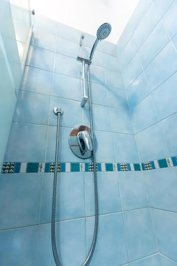 Piccola Parigi Design Apartment Milano 0*, Milan Italy