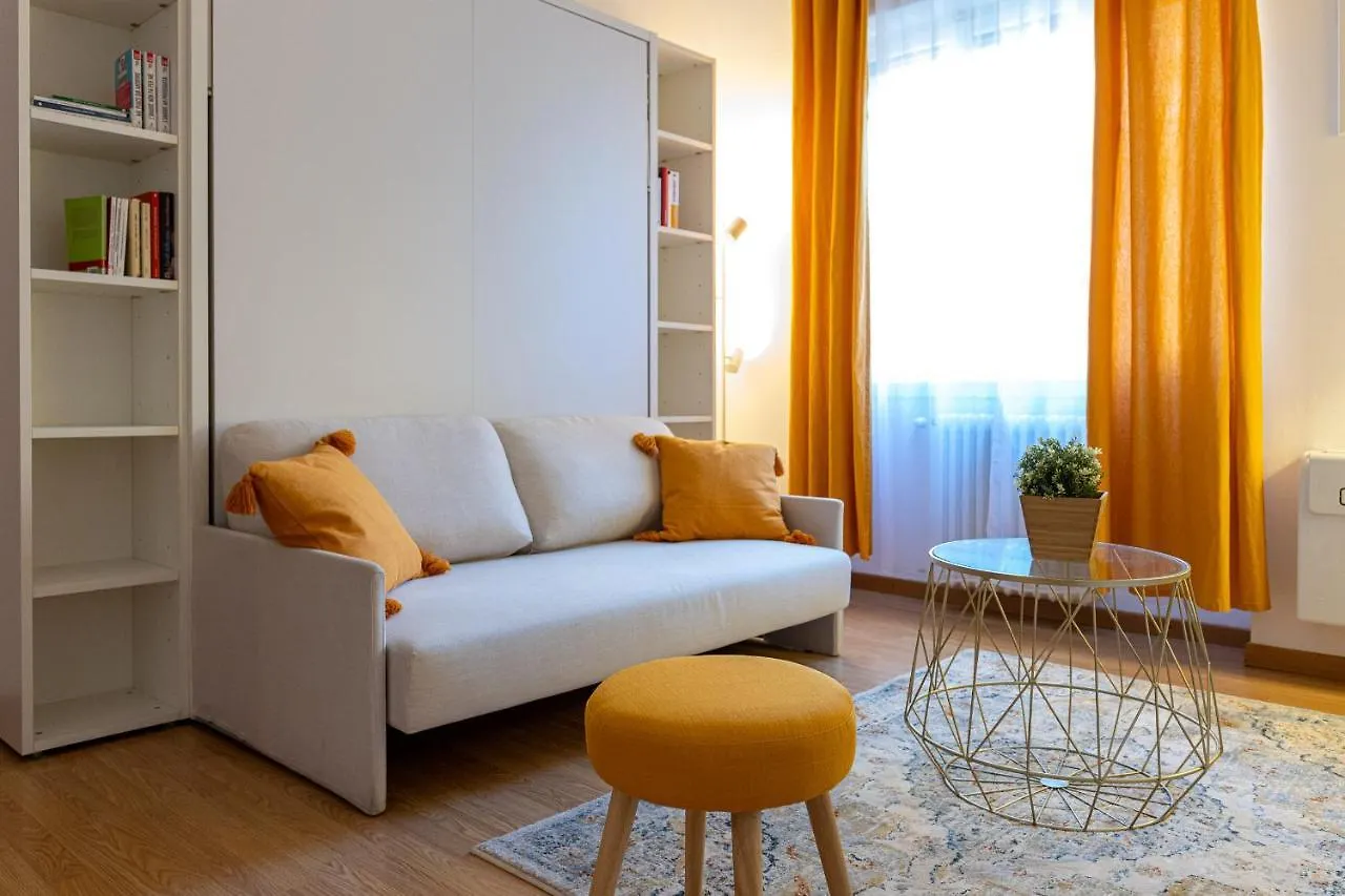 Piccola Parigi Design Apartment Milano